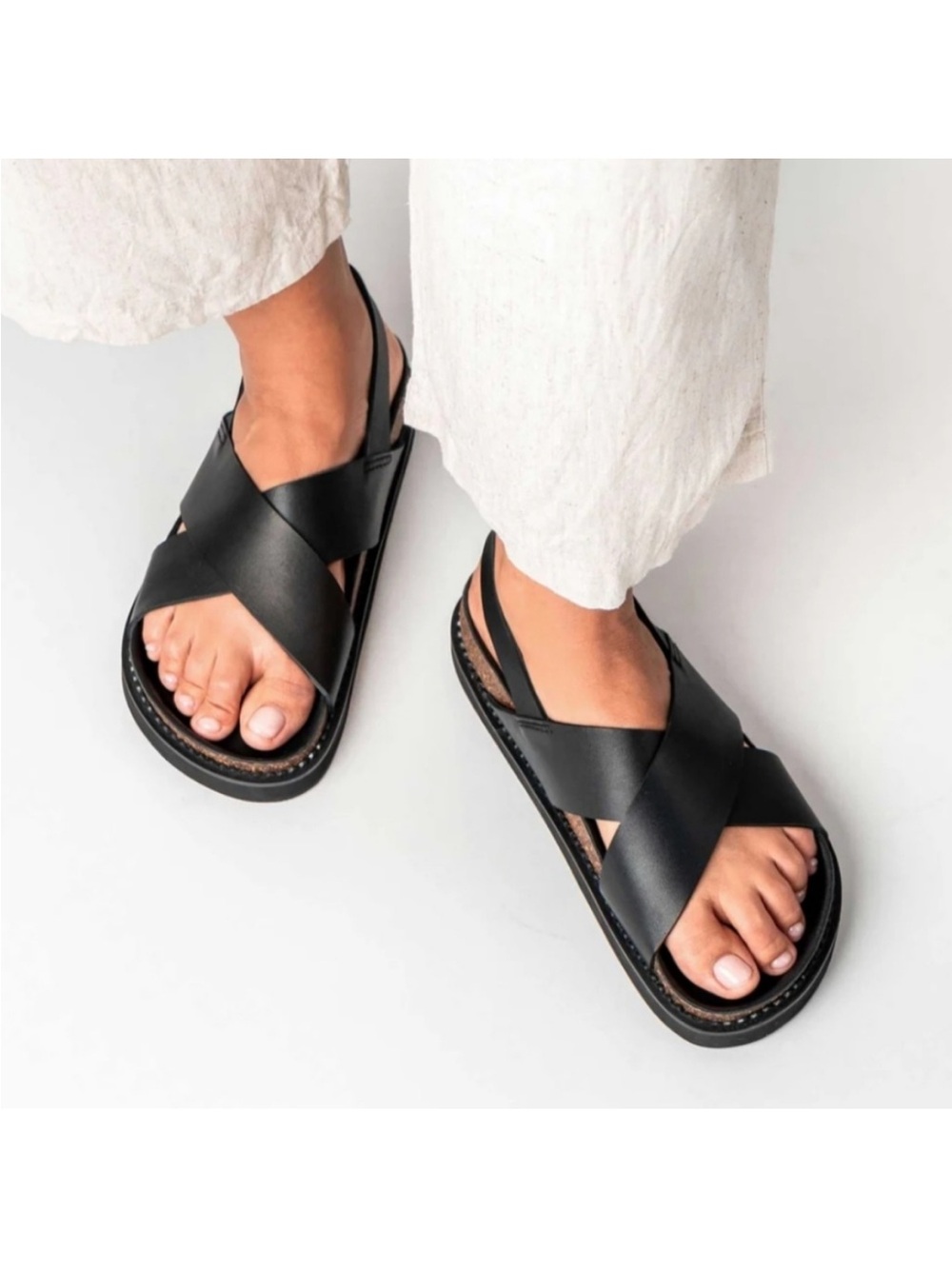 Liberté Leather Capri Sandal Wider Fit Black EU 39 US 8